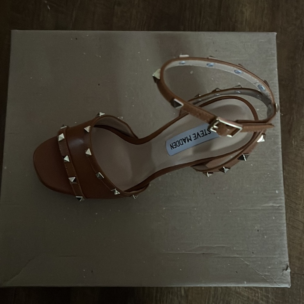 Steve Madden Tabari Congnac heels - Picture 2 of 2